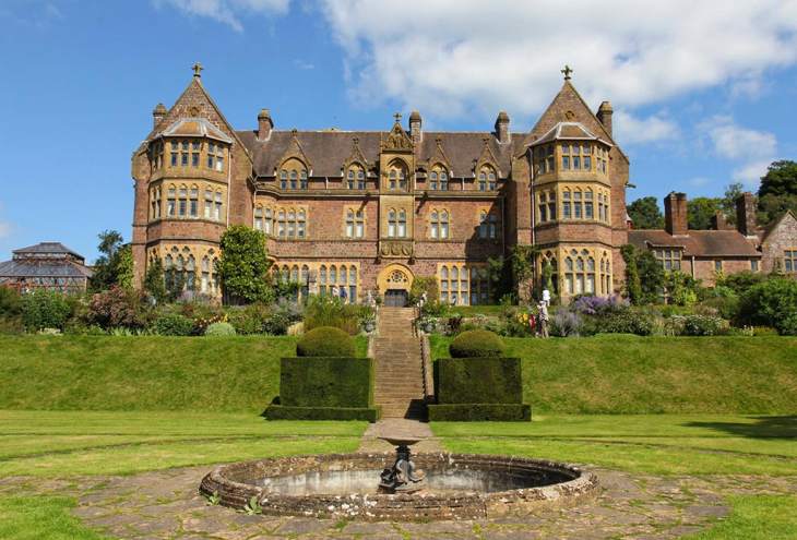 The Parent & Child Nanny Agency provides wedding and event childcare at Knightshayes Court